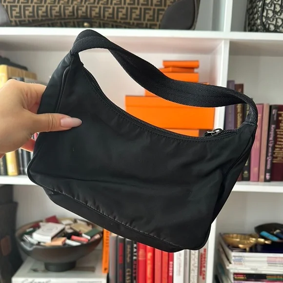 Vintage Prada Black Nylon Shoulder Bag - Picture 5 of 8